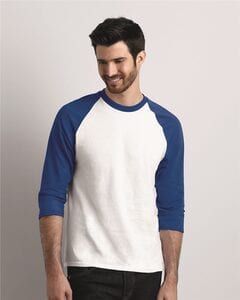 Gildan 5700 - Heavy Cotton Three-Quarter Raglan Sleeve T-Shirt